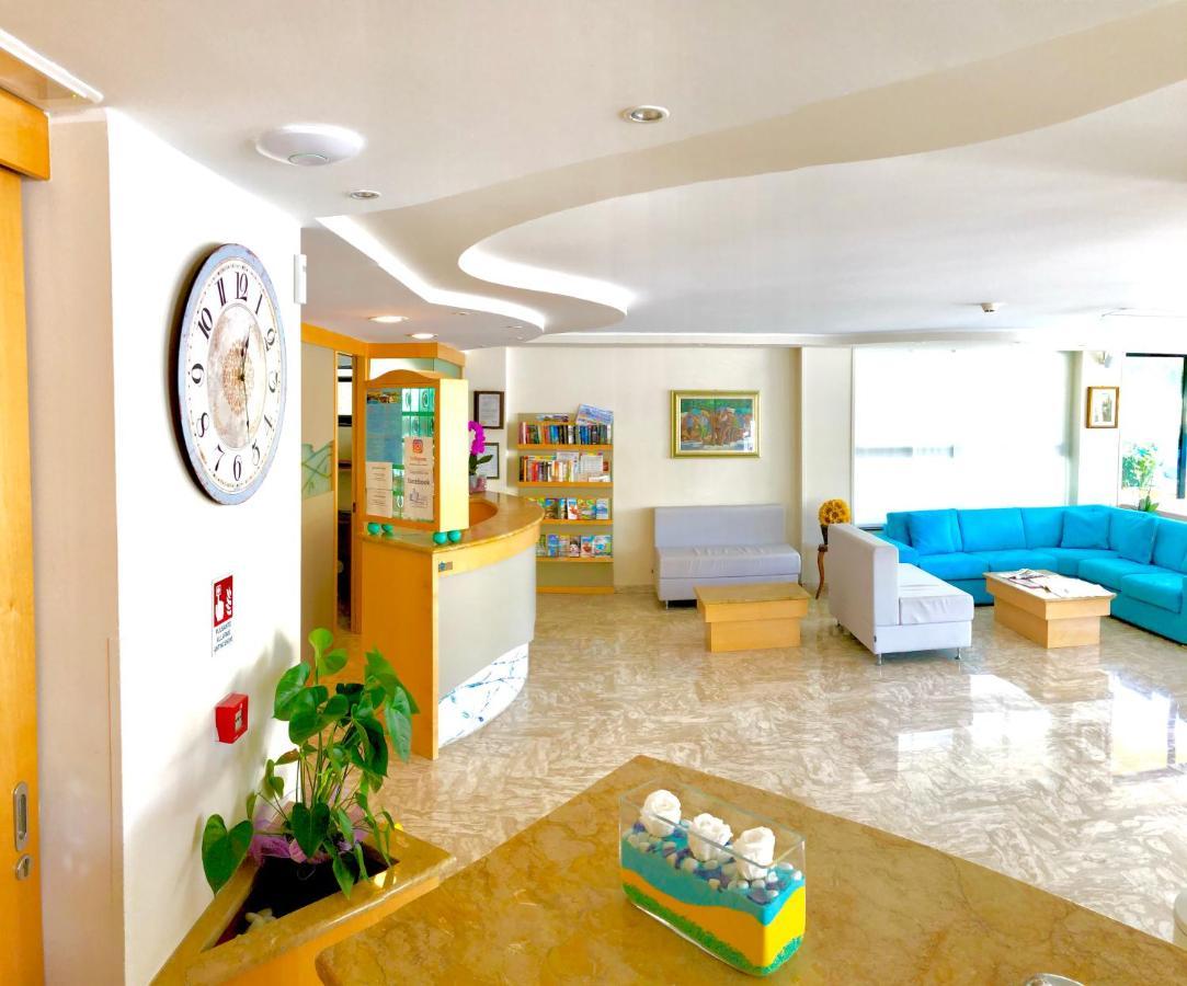 Hotel Caravel B&B Misano Adriatico Exteriér fotografie